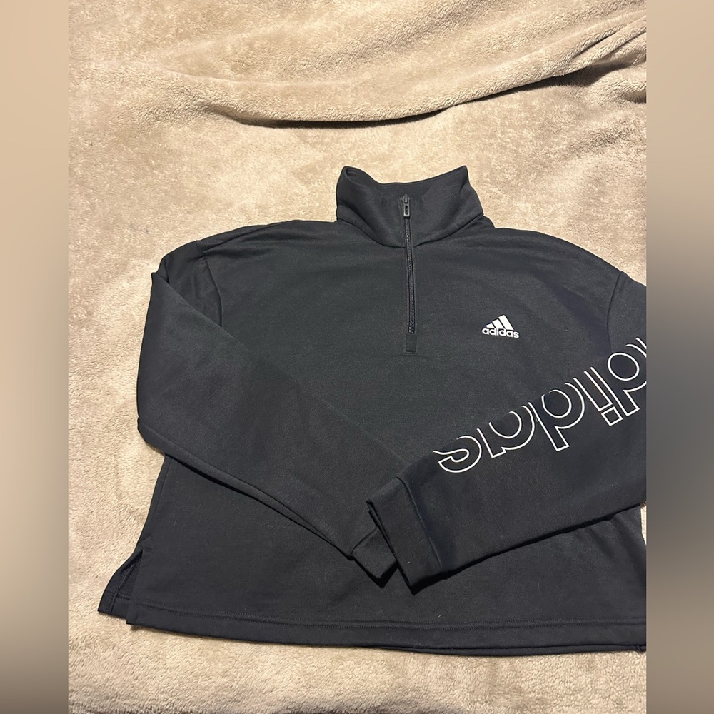 Adidas woman’s cropped sweat shirt small